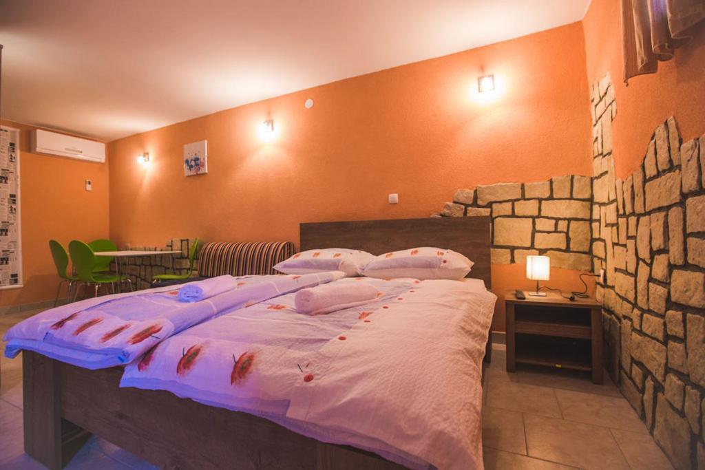 Sanic Apartments 518 لوبار المظهر الخارجي الصورة