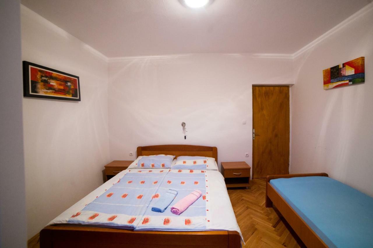 Sanic Apartments 518 لوبار المظهر الخارجي الصورة