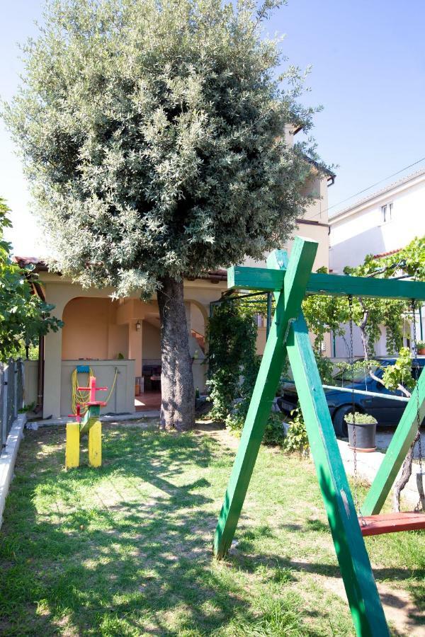 Sanic Apartments 518 لوبار المظهر الخارجي الصورة