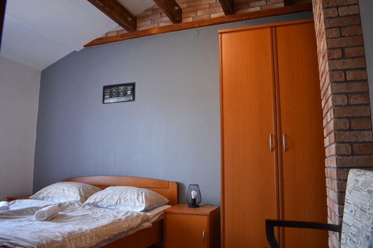 Sanic Apartments 518 لوبار المظهر الخارجي الصورة